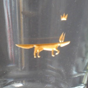 Detail Fuchs Glasgravur farbvergoldet