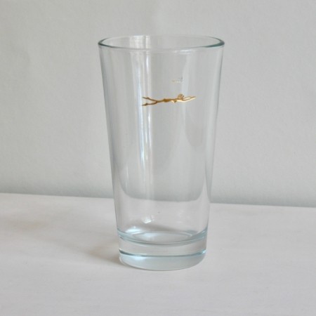 Schwimmerin mit Libelle. Großes glas, 0,3 liter mit goldener Gravur.