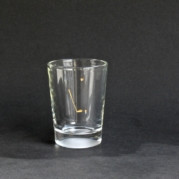 Golfschläger 1. Kleines Glas mit Gravur farbvergoldet